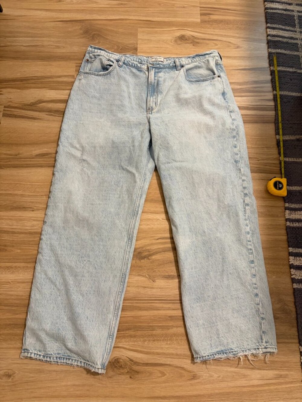 Abercrombie & Fitch The Loose High Rise Jeans - Size 34/18R